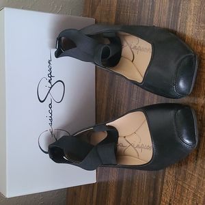 Jessica Simpson flats